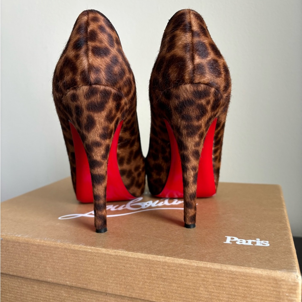 Christian Louboutin Lady Peep Leopard Pony Hair 35.5